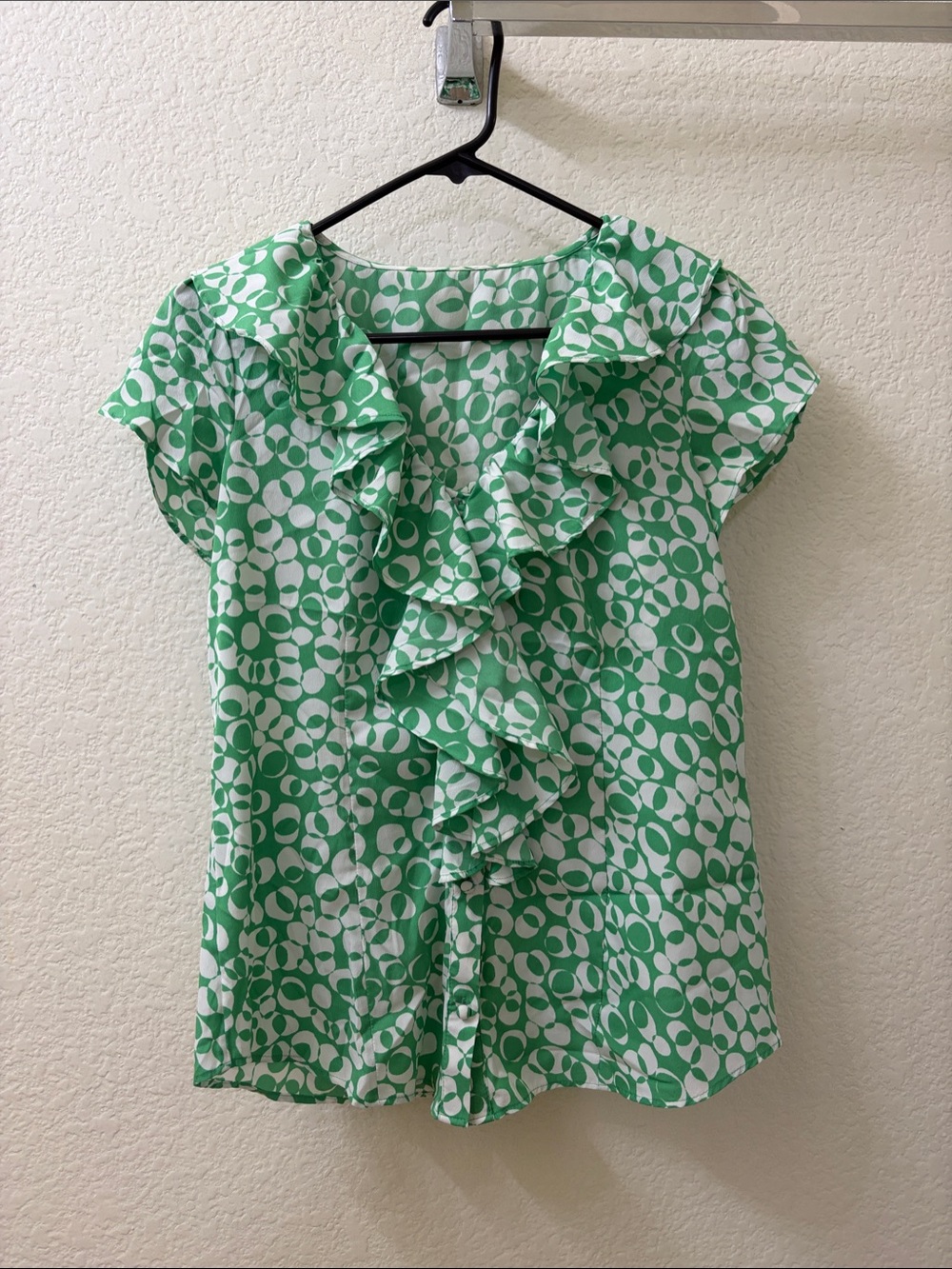 Banana Republic Green and White Ruffle Front Blouse